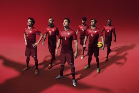 英超豪门巅峰对决：精彩场场震撼！，英超6大豪门排名