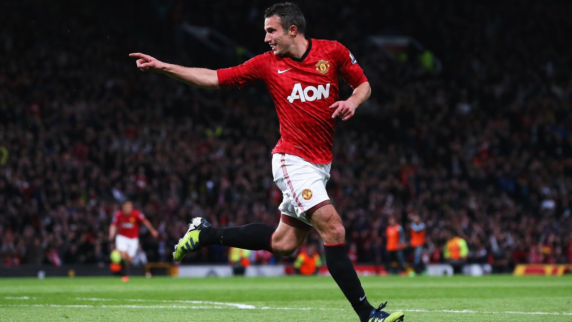 加拿大七人制橄榄球比赛关键球员多次得分，加拿大橄榄球联盟球队